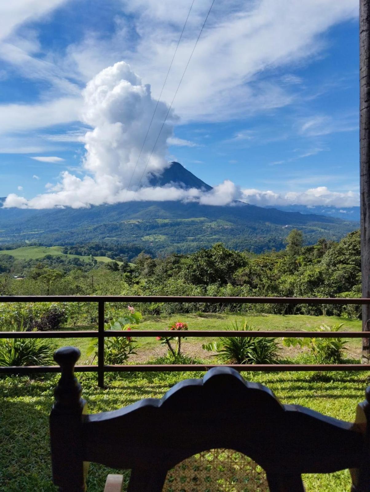 Encanto Arenal Lodge La Fortuna ภายนอก รูปภาพ