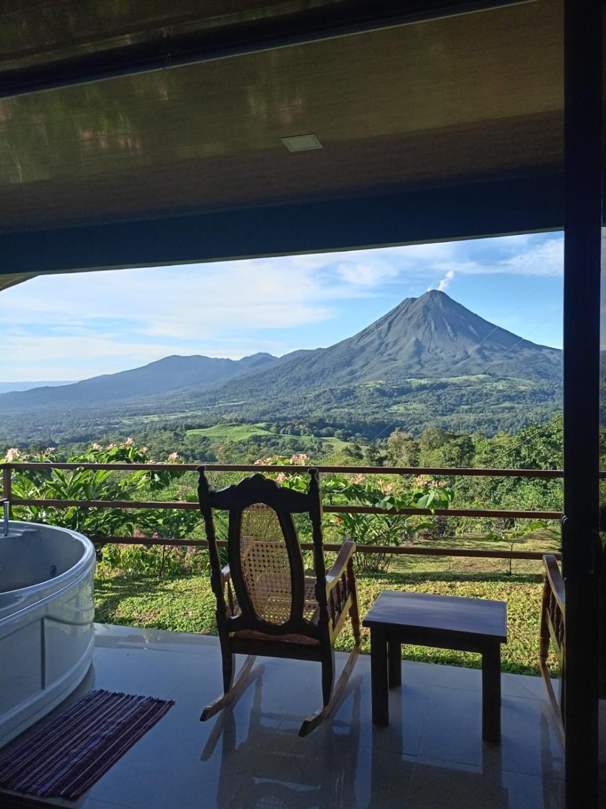 Encanto Arenal Lodge La Fortuna ภายนอก รูปภาพ