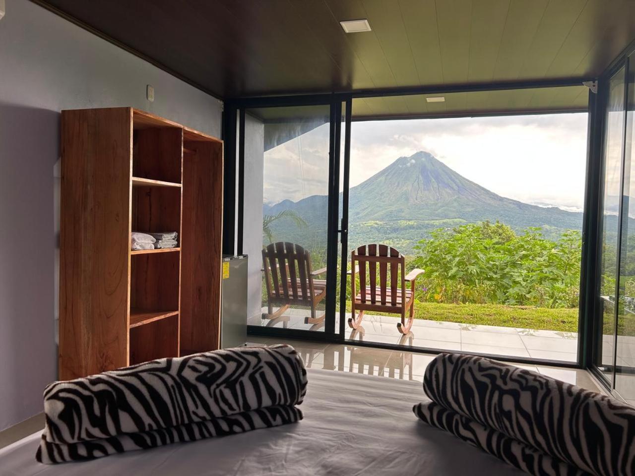 Encanto Arenal Lodge La Fortuna ภายนอก รูปภาพ